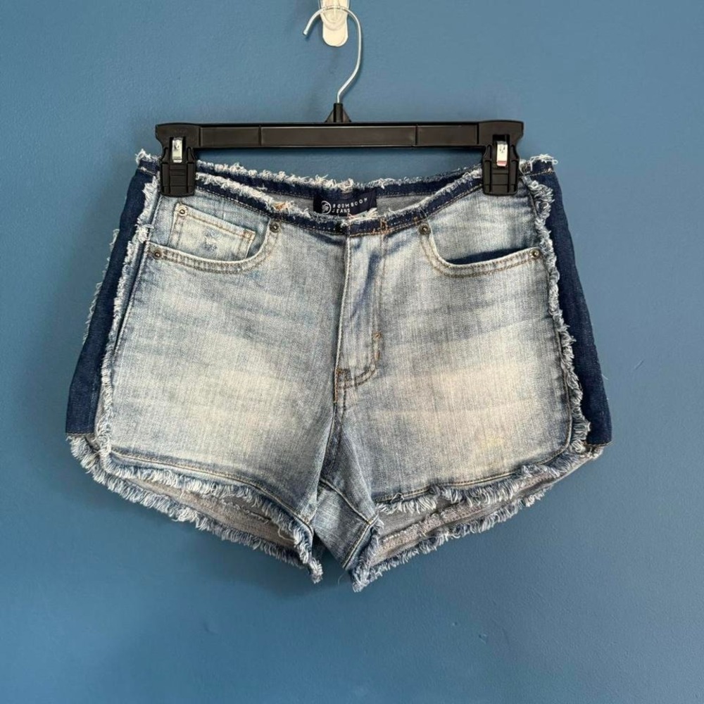 Y2K Frayed Jorts‎ Women's Size 9 Boom Boom Jeans Micro Shorts Distressed 2000s